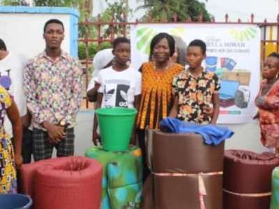 Della Sowah supports needy&nbsp;students